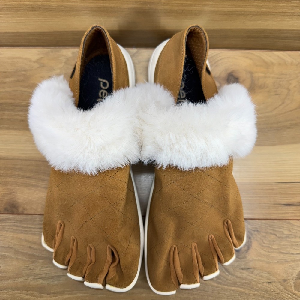PELUVA Zen Barefoot Fingers Sneakers Slip On Women 10.5 Chestnust Suede Faux Fur